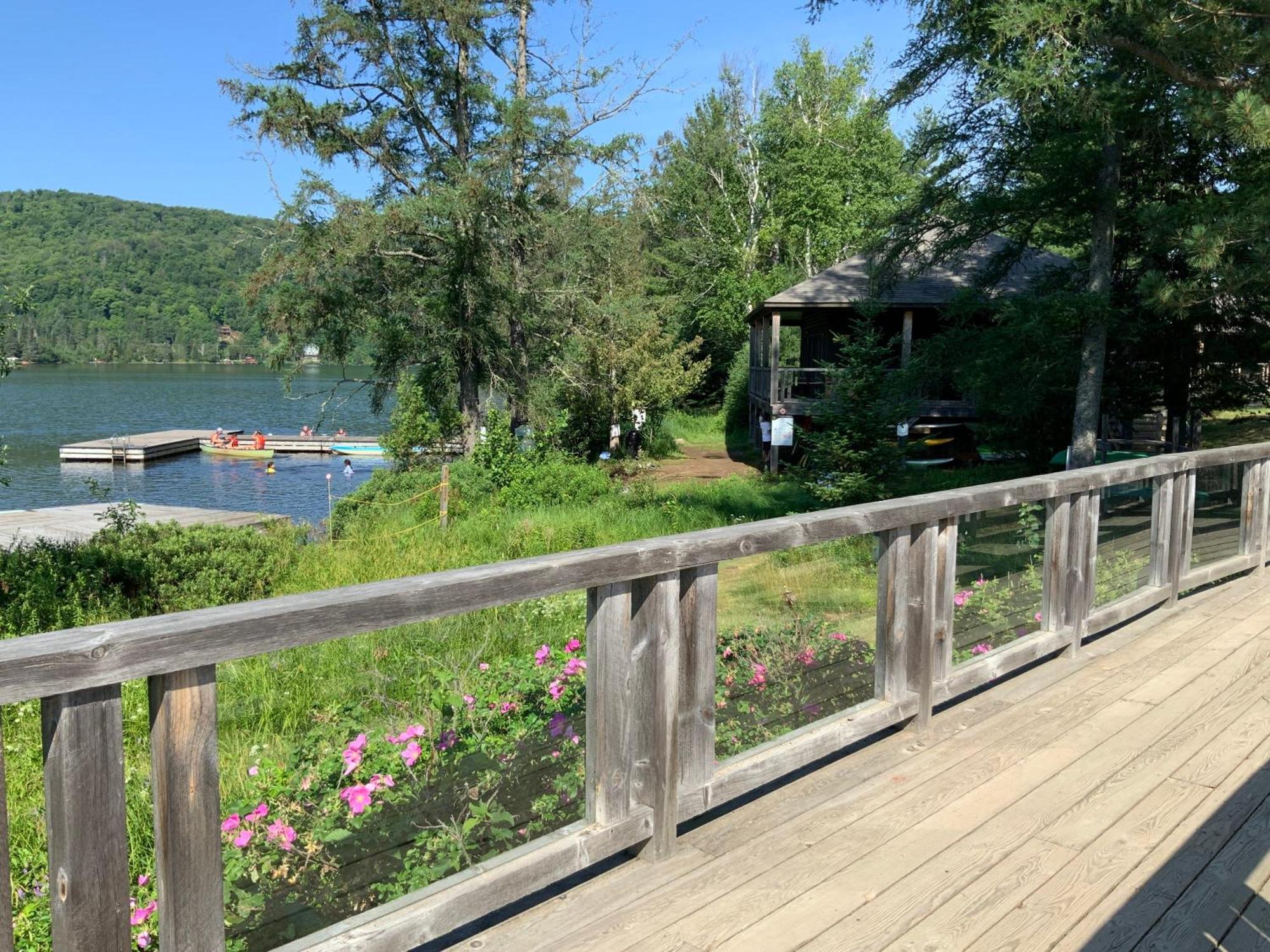 Lakefront Mountain View - Resort Loft Lac-Superieur Buitenkant foto